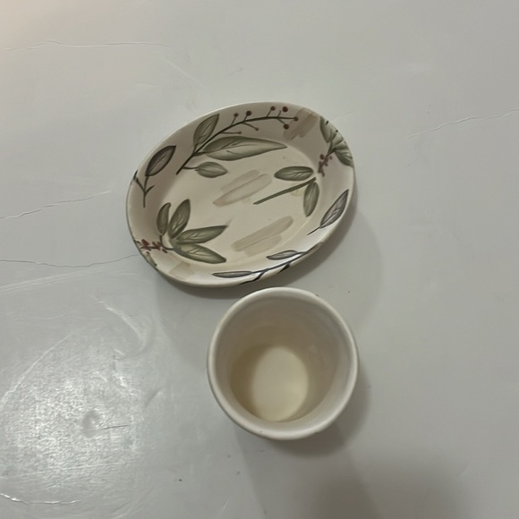 Ceramic Bathroom Soap and Brush Set Cream & Sage Floral Pottery Bowl & Cup - Picture 9 of 9